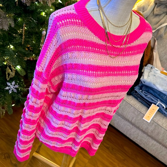 ☃️BOGO50%☃️ 🆕🩷FIRST LOVE: Striped Pink Crochet Sweater MEDIUM - Picture 3 of 5